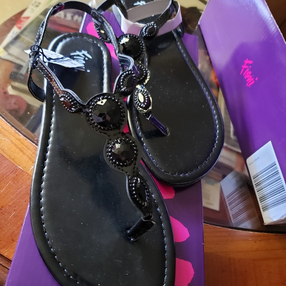 Black sandals